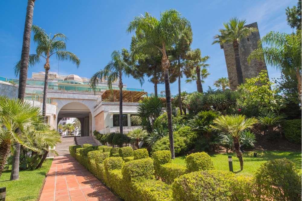 Puerto Banús Apartahotel Marbella